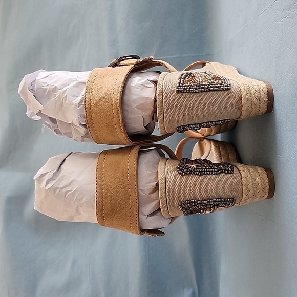 Limelight Tan Sandal Size 10 - Picture 4 of 5